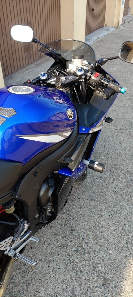 Yamaha YZF-R6 rok produkcji 2005