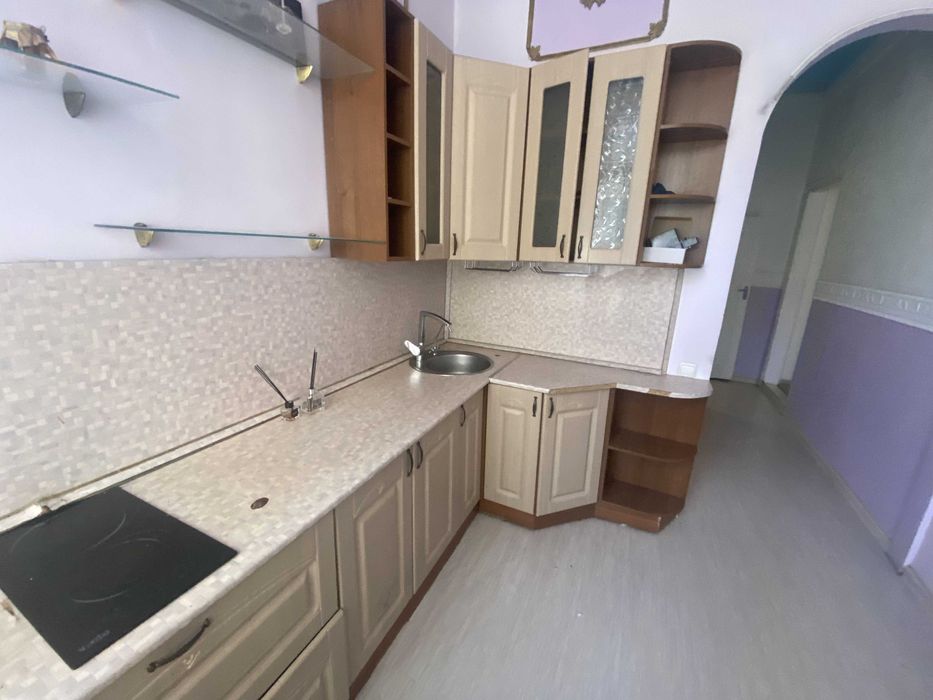 Продам 2-х кімнатну кв. в центрі Києва-вул.Антоновича, 24–155 000 у.е.