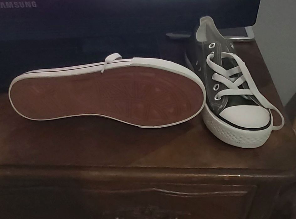 Tenis novos tamanho 39