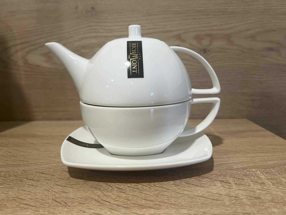 Zestaw Richmont - dzbanki (x11), prezenter, karty menu