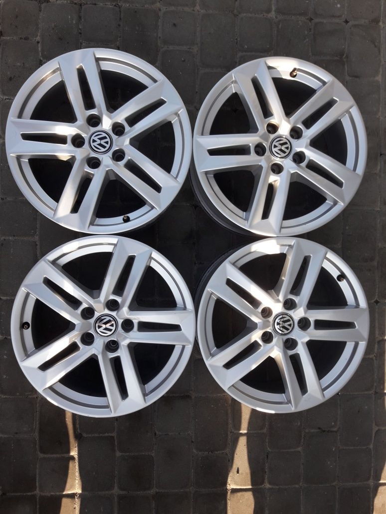 Alufelgi 17" 5x112 Do VW Jetta Touran Passat