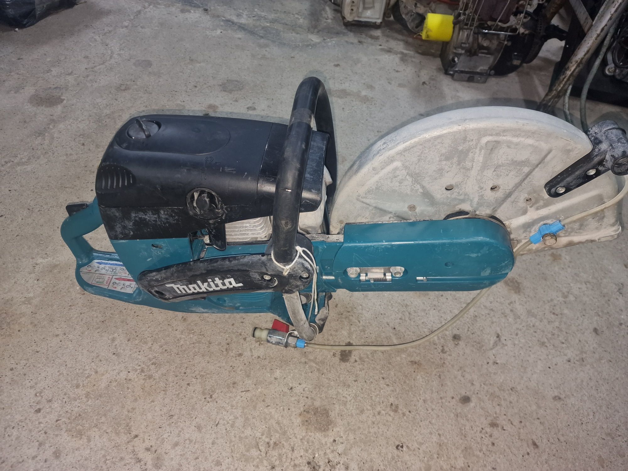 Piła do betonu makita ek 7301 22r