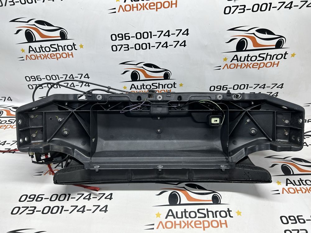 Передняя установочная панель в сборе телевизор Tesla Model X