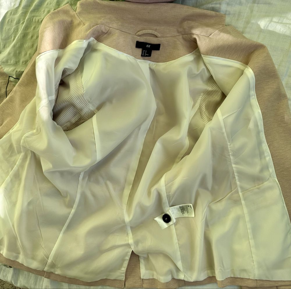 Жіночий піджак H&M р.М