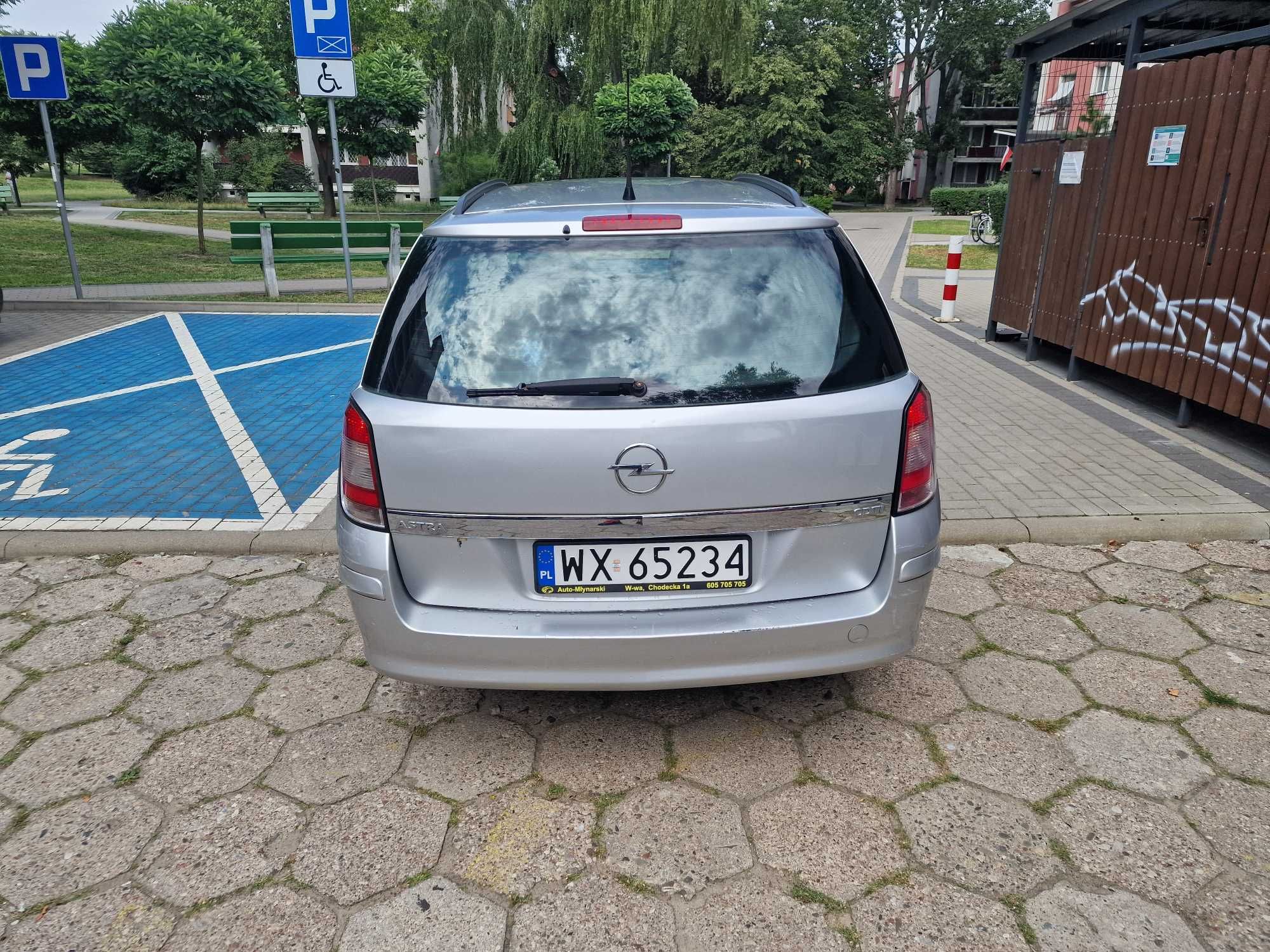 Opel Astra Station Wagon z silnikiem Diesla z 2007