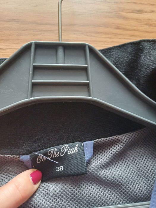 Kurtka przeciwdeszczowa, przeciwwiatrowa