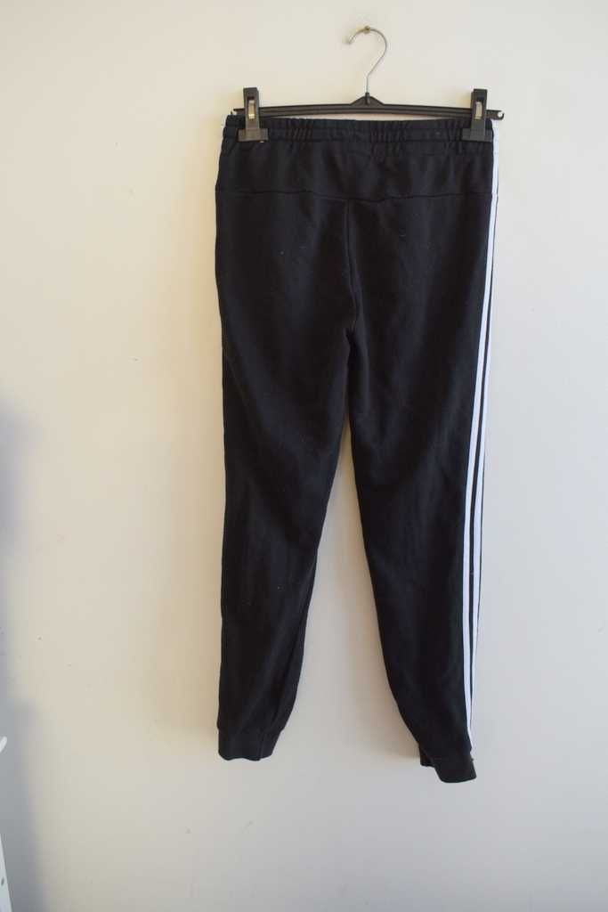 Adidas czarne spodnie treningowe dresowe z paskami s 34 / 36