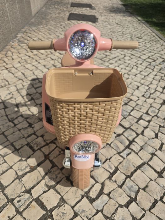 Mota elétrica para criança várias cores disponívei novoss