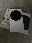 Biały xbox serii s