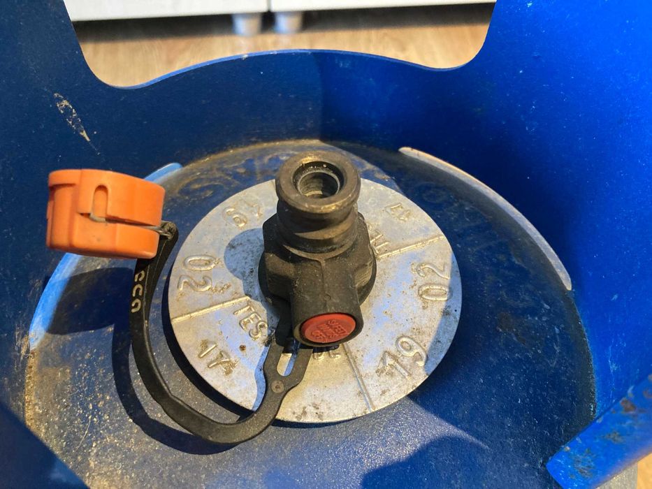 Butla gazowa 7kg z zaworem angielskim