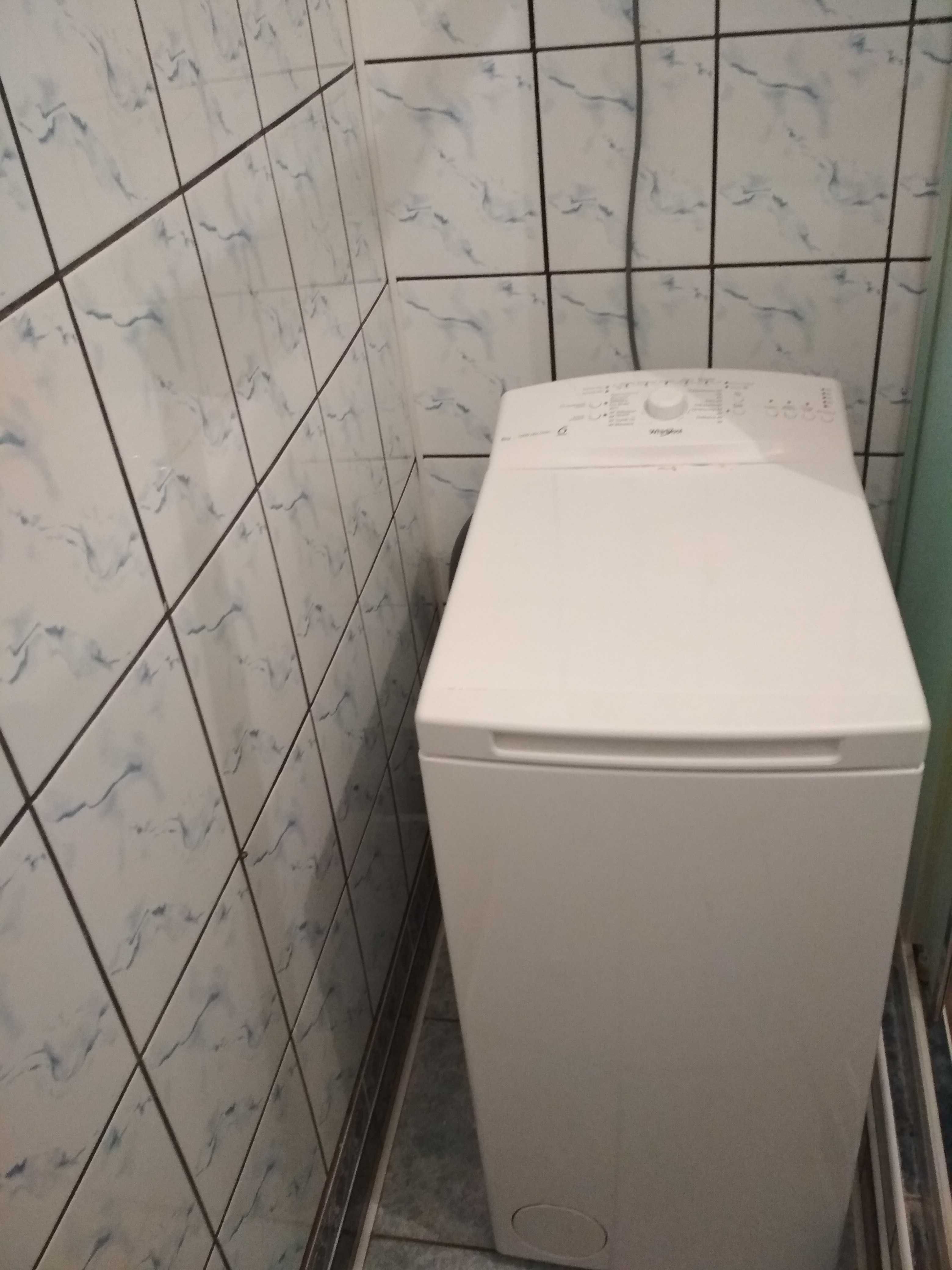 sprzedam pralkę WHIRLPOOL 1000 obr.