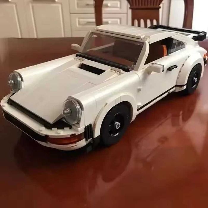 Réplica LEGO ICONS Porsche Turbo / Targa - Novo por montar