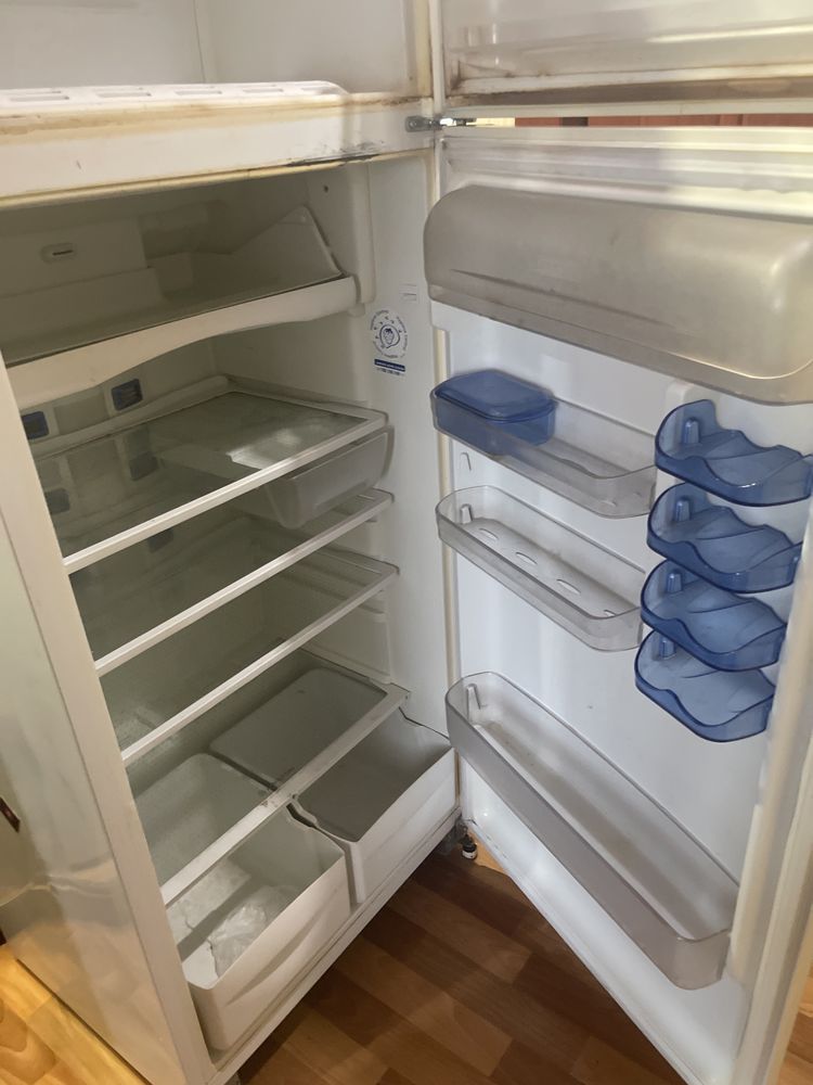 Холодильник «Аристон»
