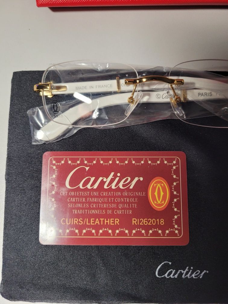 Białe Okulary Cartier