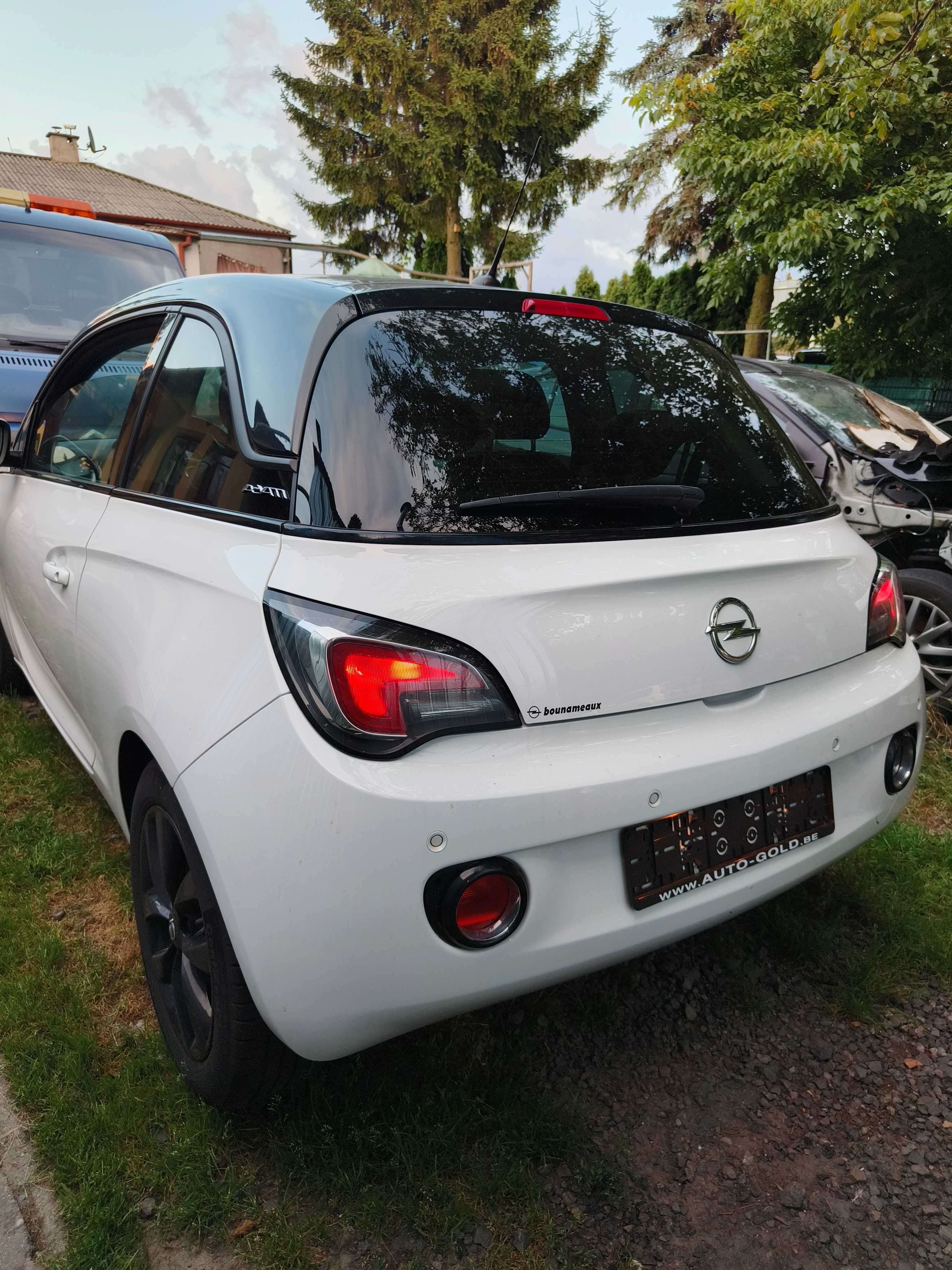 Opel Adam 2016rok benzya