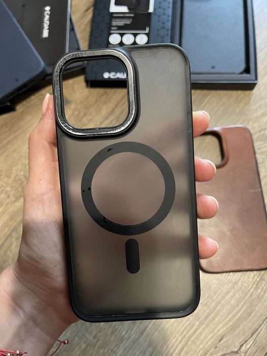 Чехол iphone 15 pro max magsafe caudabe pitaka rebel книжка кожа