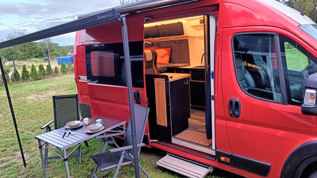 kamper campervan wynajem pomorskie Trójmiasto mały jak California