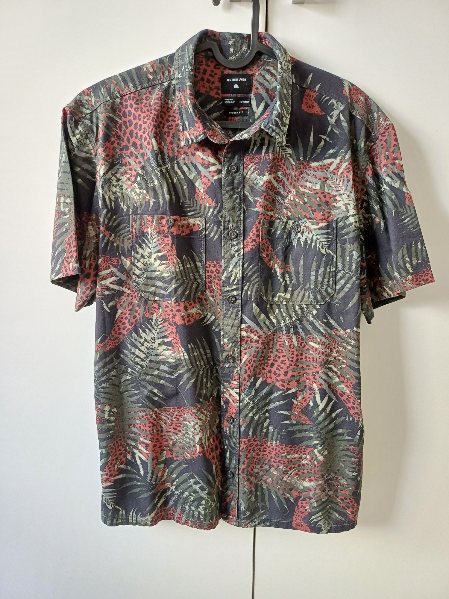 Camisa Quiksilver com padrão - XS