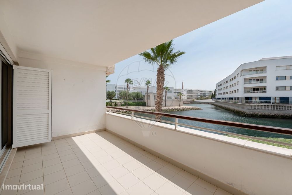 Apartamento T2 para arrendamento