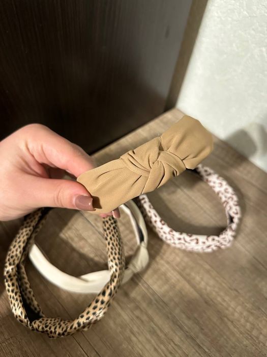 Жіночі обручі нові