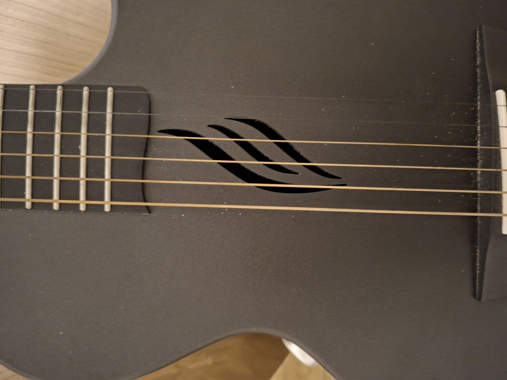 Guitarra Enya sonic go SP1 acoustica