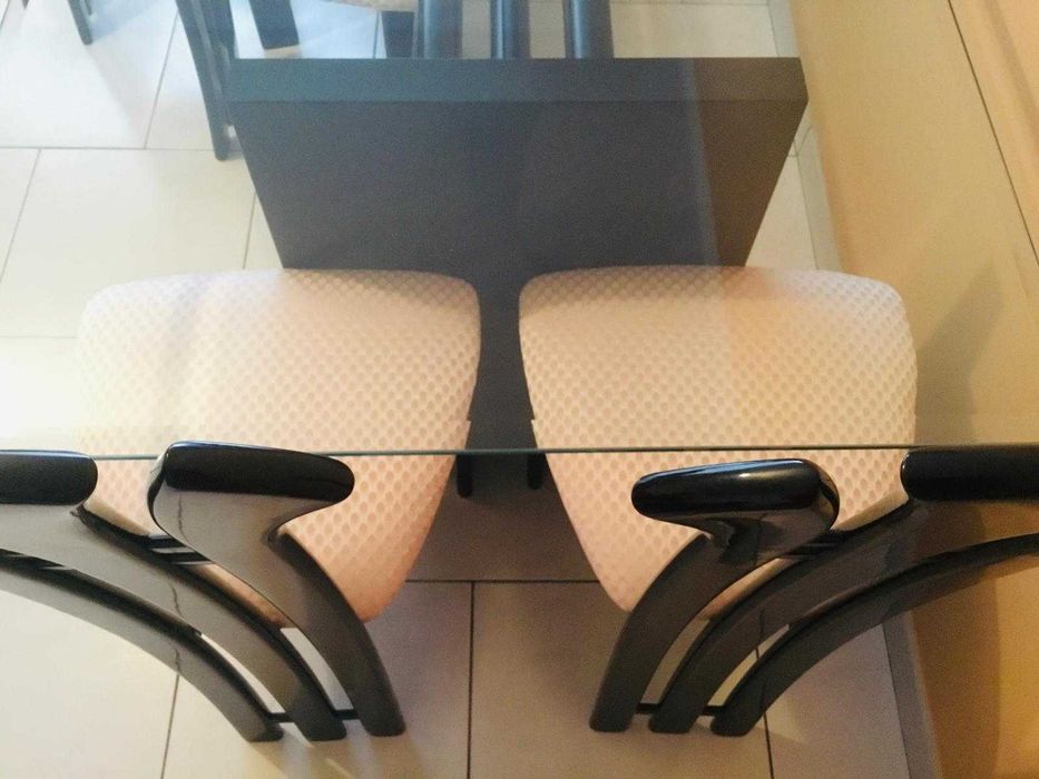 Zestaw stol oraz krzesla wloska produkcja