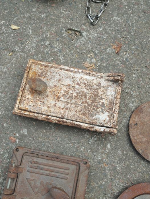 Продам двері і кільця для плити