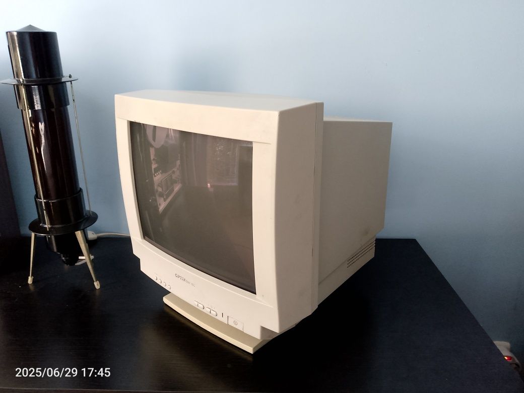Retro monitor kineskopowy CRT Optimus Optiview 15L