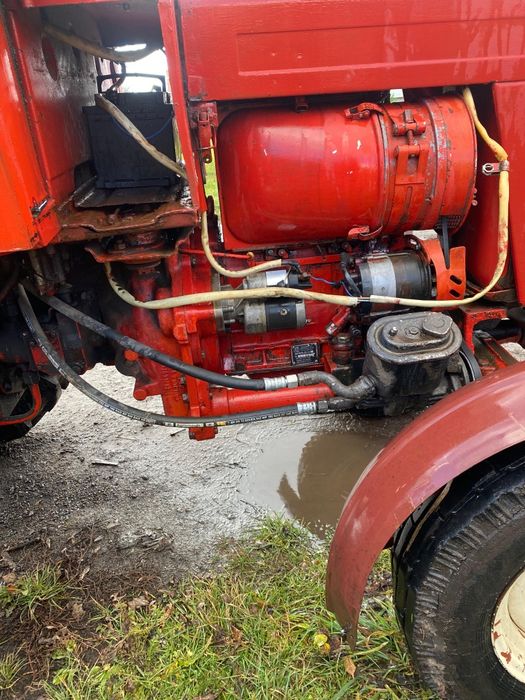 Трактор Т-25 та причіп