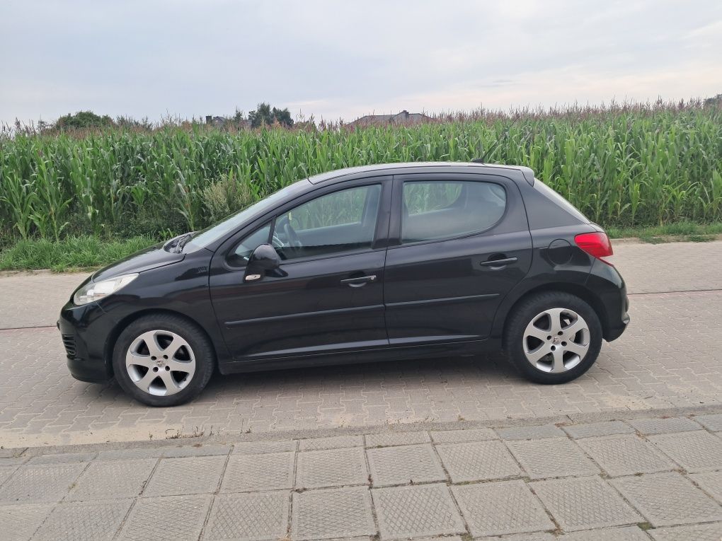 Sprzedam Peugoeta 1.4 Hdi
