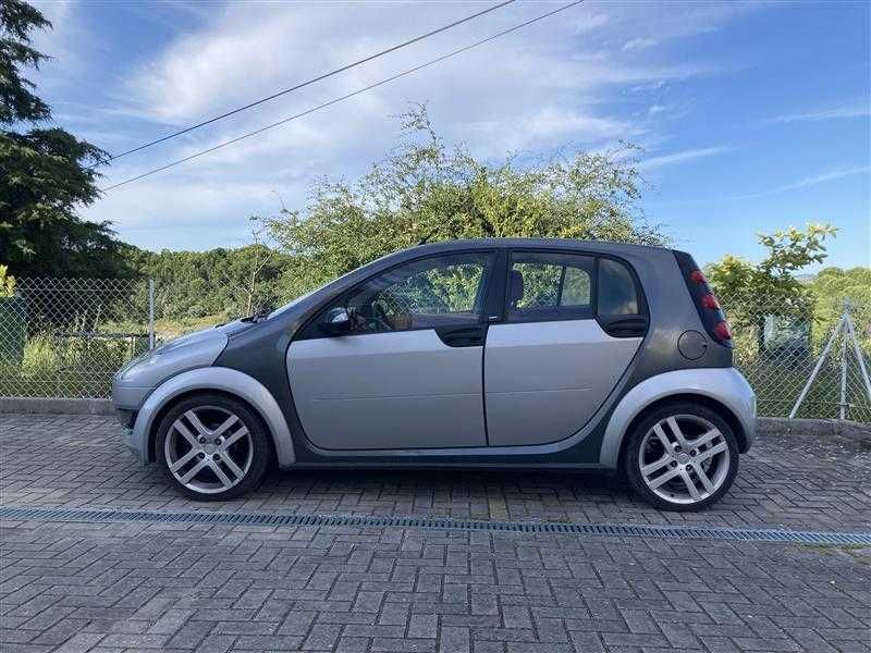 Smart Forfour com apenas 119K km