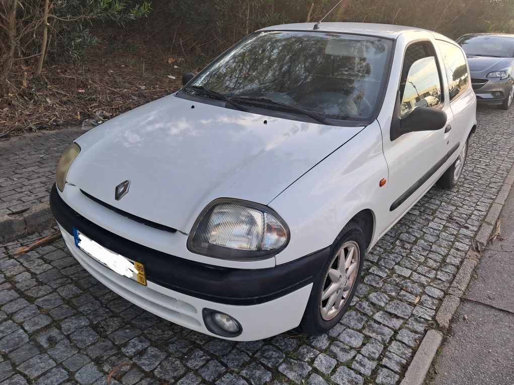 Renault Clio 1.9d
