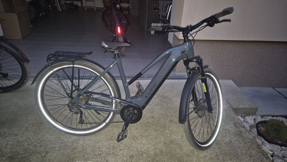 Продам велосипед куб турінг 625