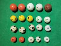 Subbuteo bolas futebol mesa vários tamanhos cores modelos