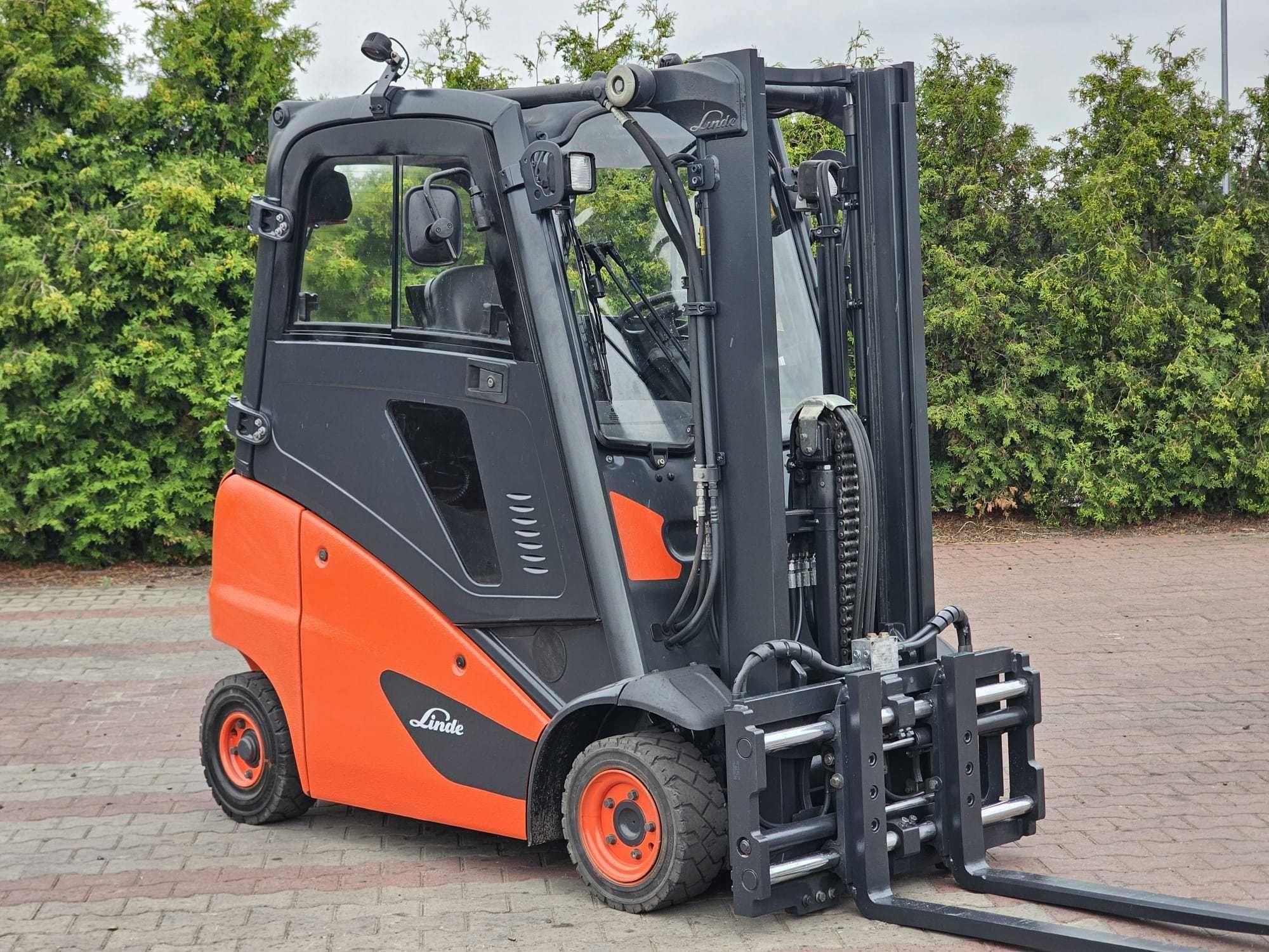Wózek widłowy Linde H16T-01 kontenerowy 2019r. LPG
