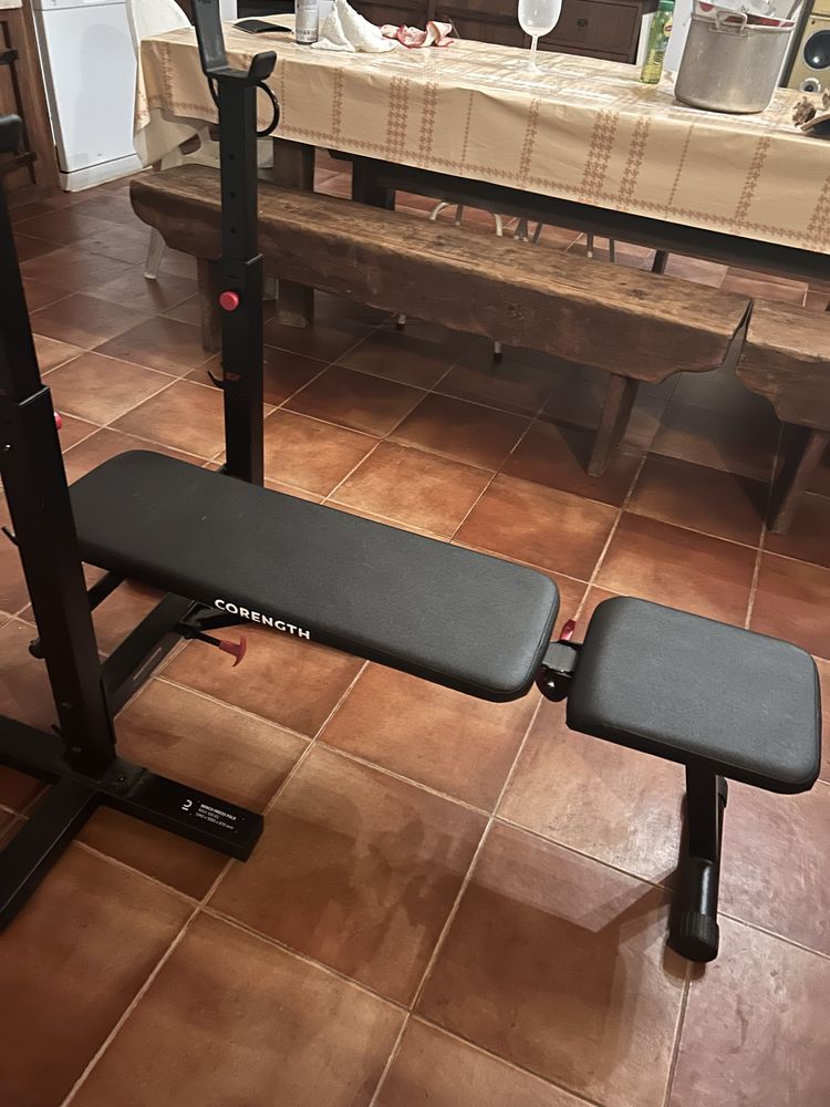 Banco bench press + barra 8kg+ caixa de pesos