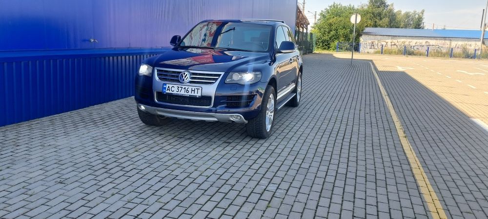 Продам Volkswagen Tuareg Exclusive