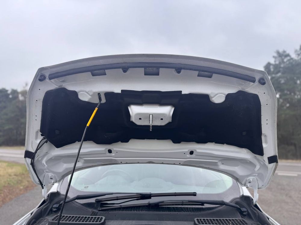 Запчастини Ford Kuga mk2 Разборка бампер капот крило