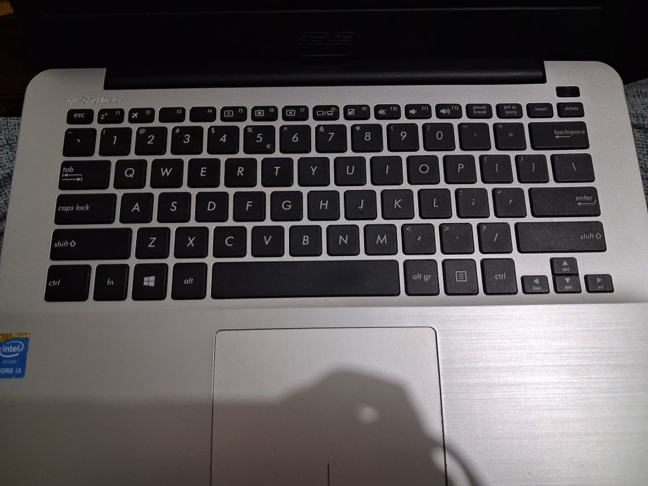 ASUS laptop  R301L – 13 polegadas