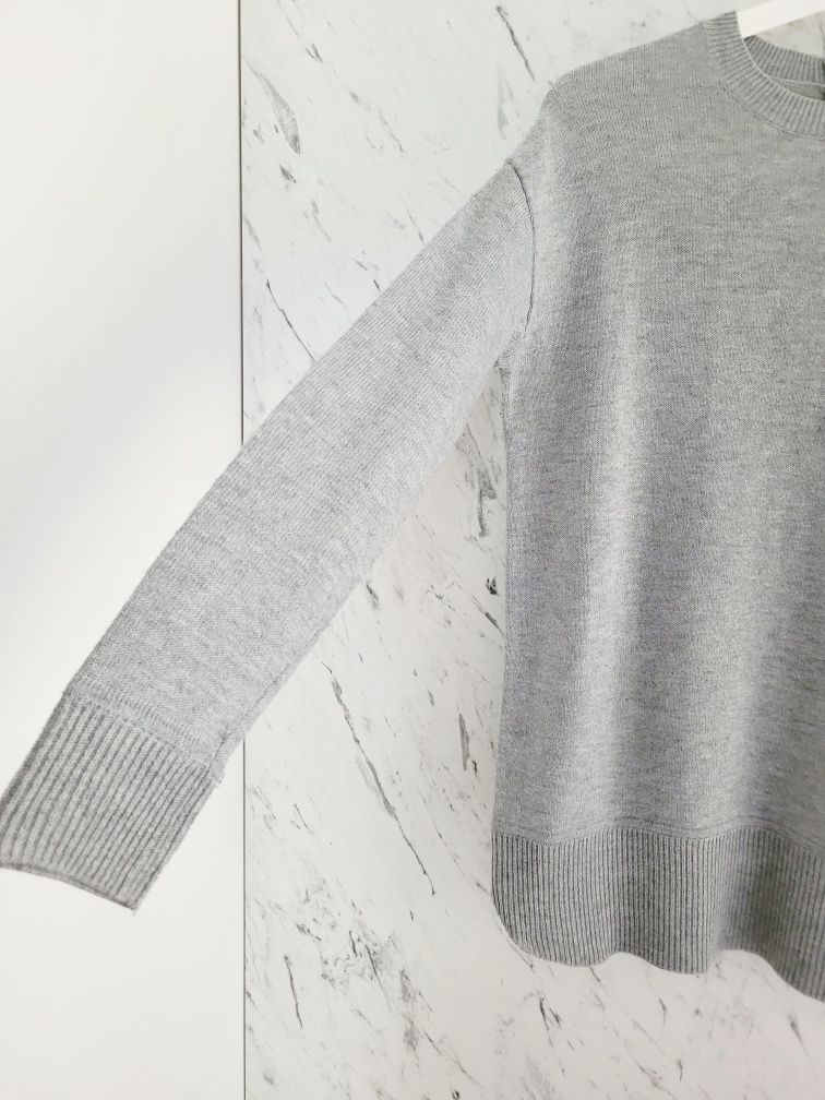 Dzianinowy sweter oversize basic z wełną