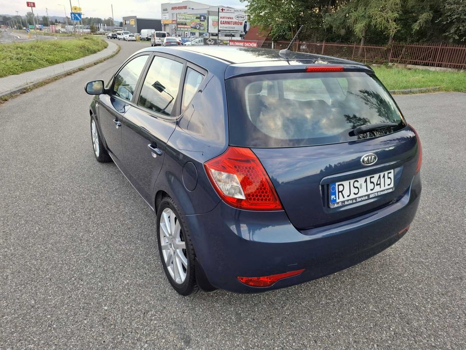 Kia Ceed Lift 1.6 Benzyna 126KM 2010r Klima 6 Bieg Alu