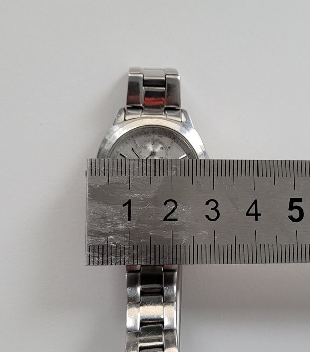 Zegarek Casio srebrny  sprawny