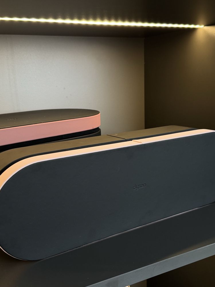 Dyson Airstrait преміальна якість з кейсом