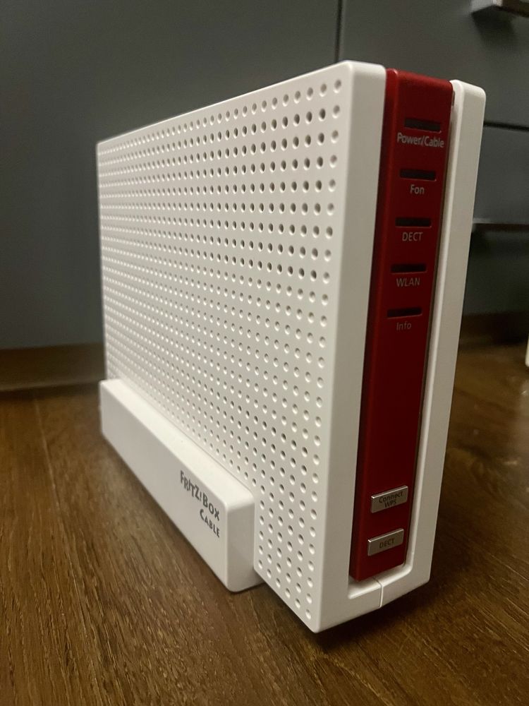 Роутер Fritz Box 6590