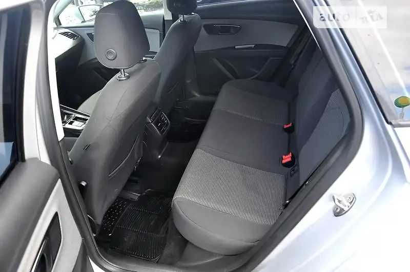 Авто під виплату SEAT Leon 2017 року