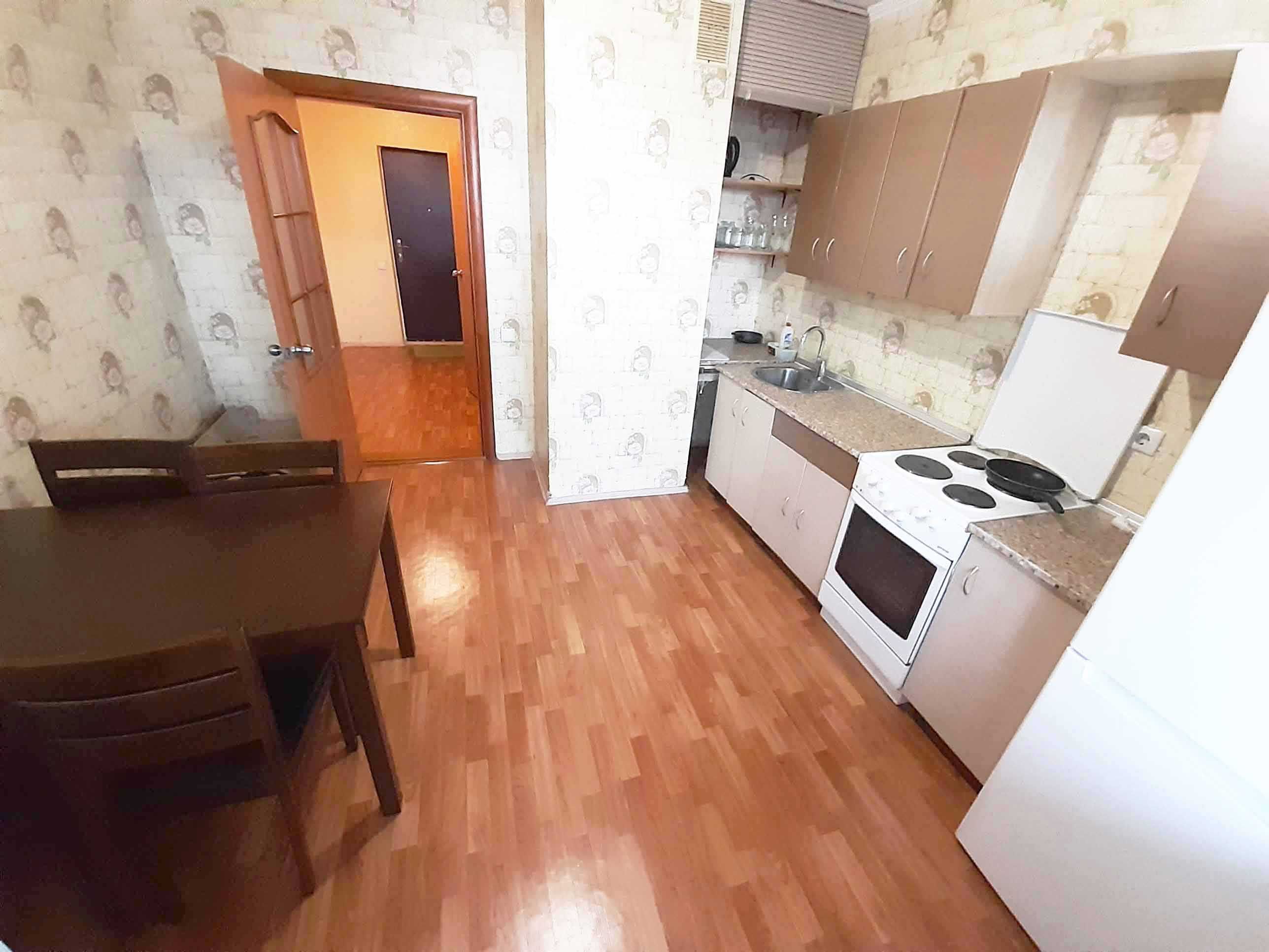 Аренда 1к квартиры 50 м2, ул. Ахматовой 28, метро Позняки, Осокорки