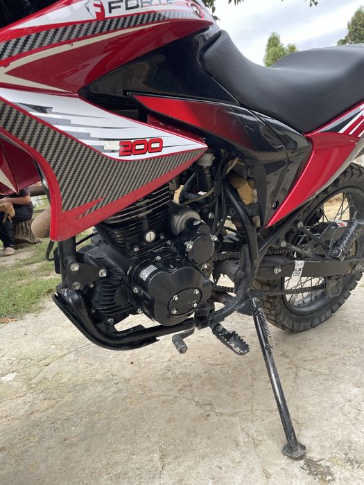 Продам мотоцикл форте 200