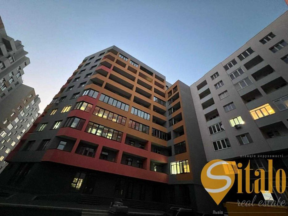 Продаж 2 кімнатної квартири, вулиця  Кругла ( Варшавська)
