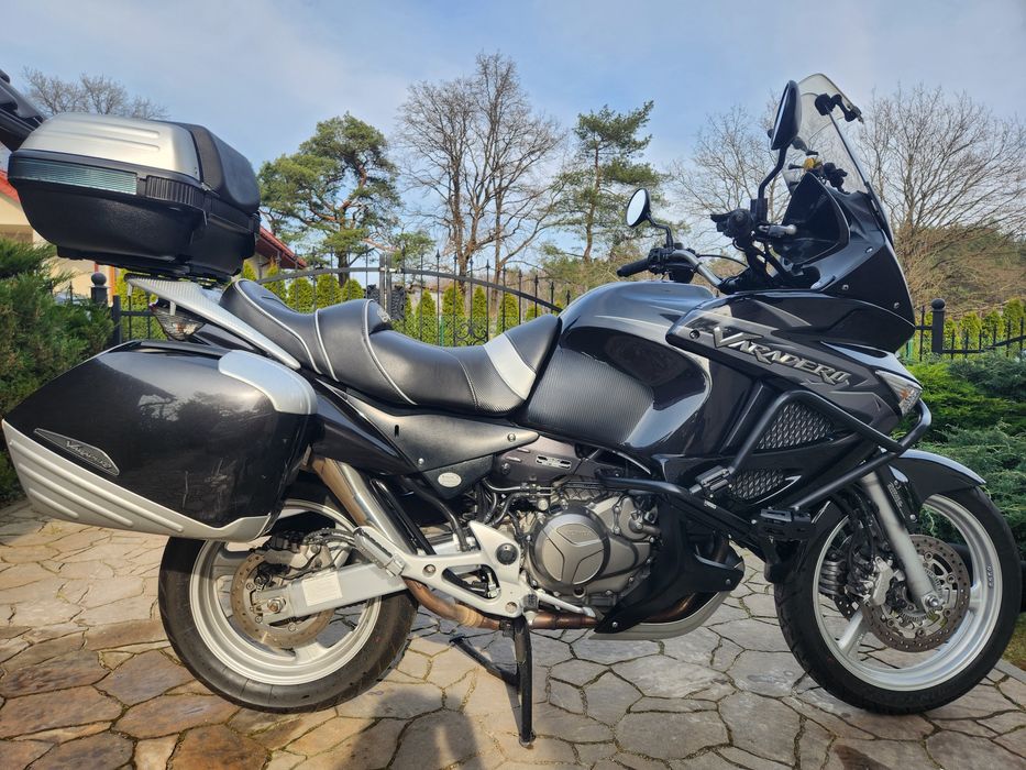 Motocykl Honda Varadero XL 1000