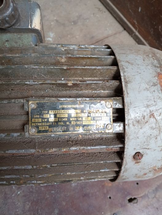 Ворота гаражные.